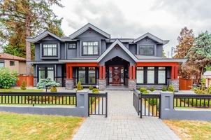 Намерете имоти 19 от Remax Намерете имоти 19