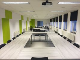 ХОТЕЛИ С КОНФЕРЕНТНИ ЗАЛИ - 21524 предложения ХОТЕЛИ С КОНФЕРЕНТНИ ЗАЛИ - 46556 предложения