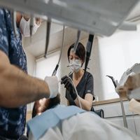 паднал преден зъб - 43522 типа паднал преден зъб - 29886 типа