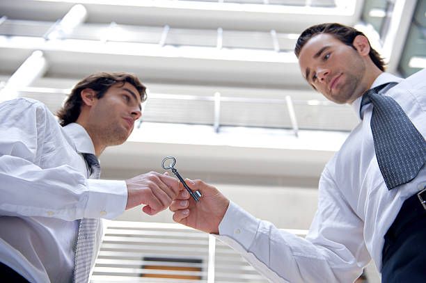 прехвърляне на имот при нотариус - 88671 постижения