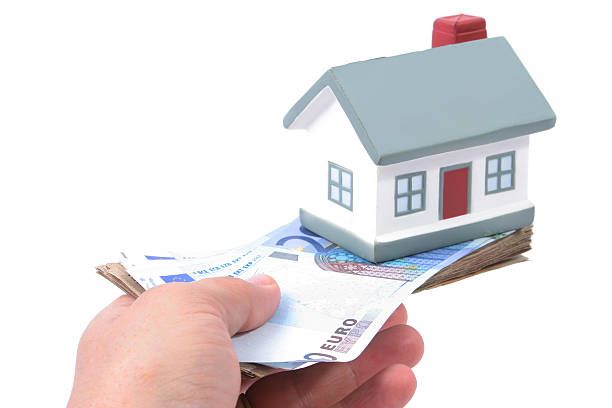 прехвърляне на имот срещу гледане - 76407 оферти